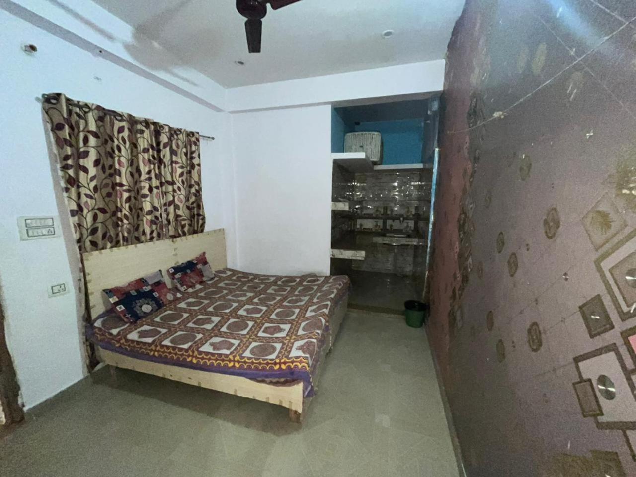 Balaji Homestay Mathura In Vrindavan Esterno foto