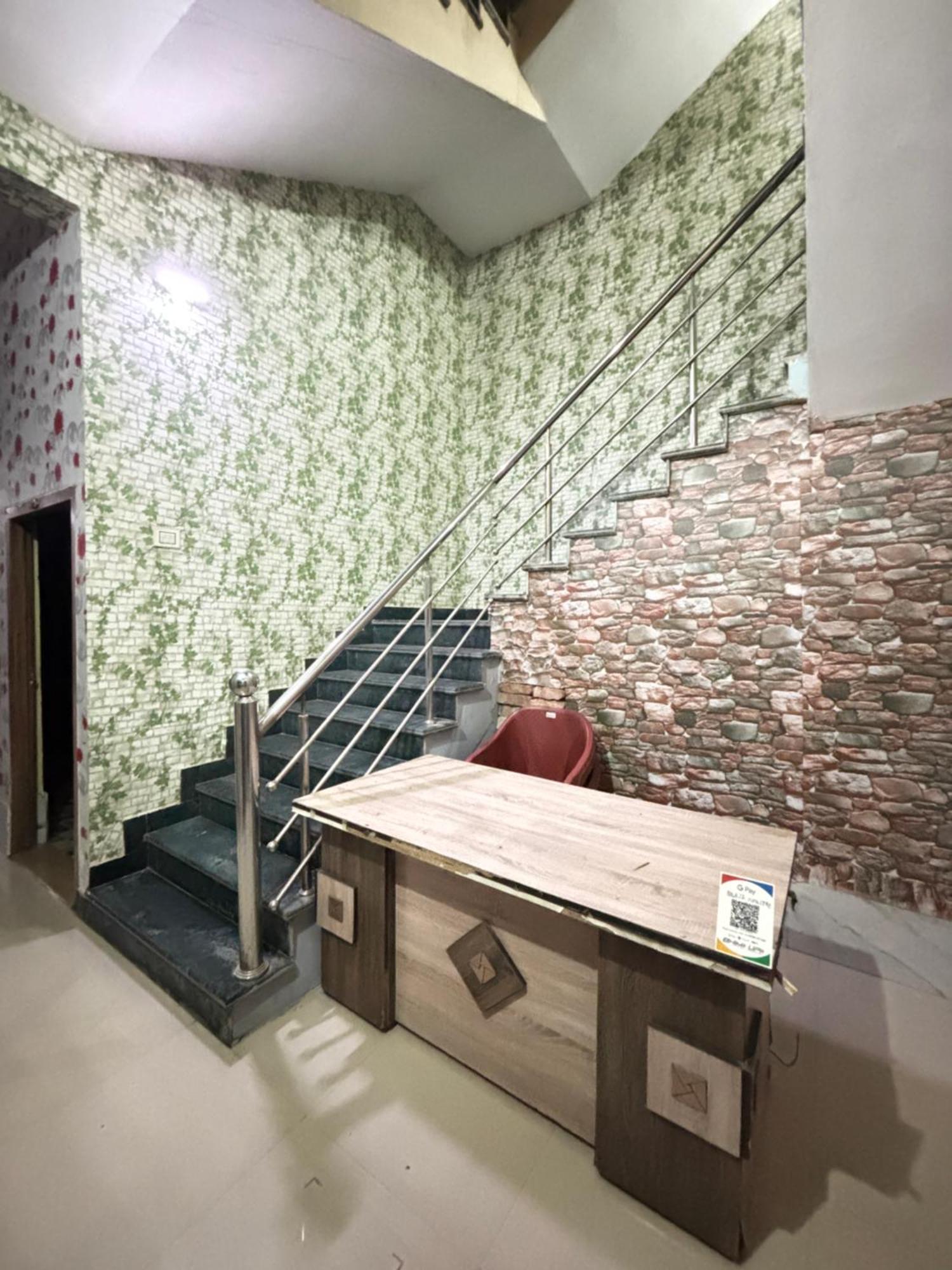 Balaji Homestay Mathura In Vrindavan Esterno foto